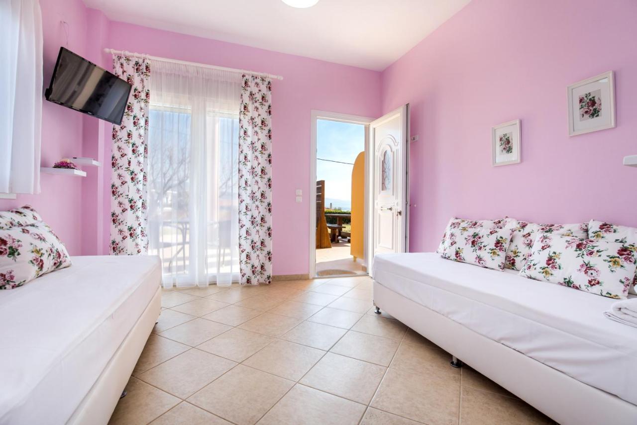 Angels View Luxury Family Apartments Limenaria  Bagian luar foto